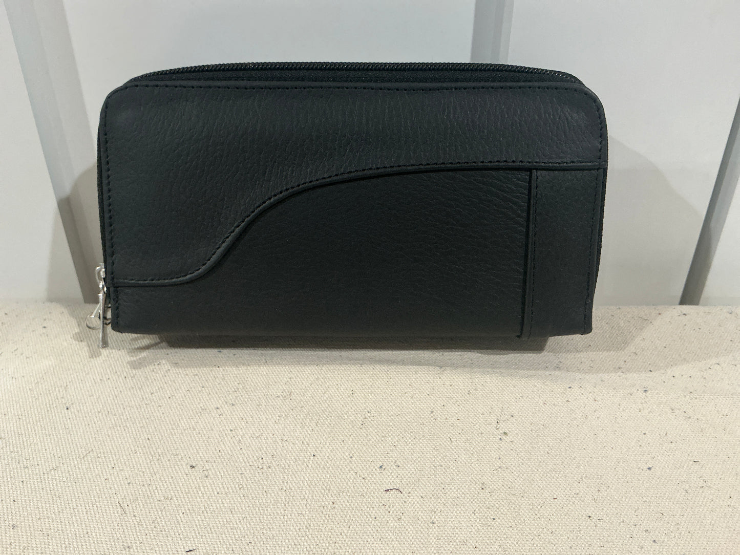 Women’s Leather Wallets Large Triple Zip