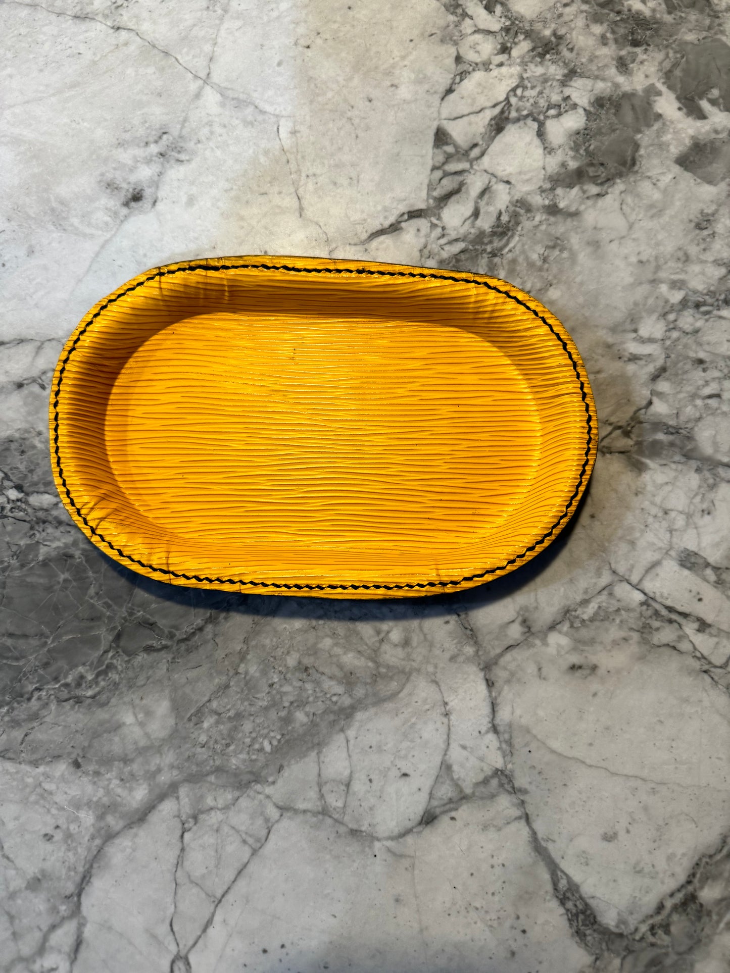 Leather Valet -Hand Stitched