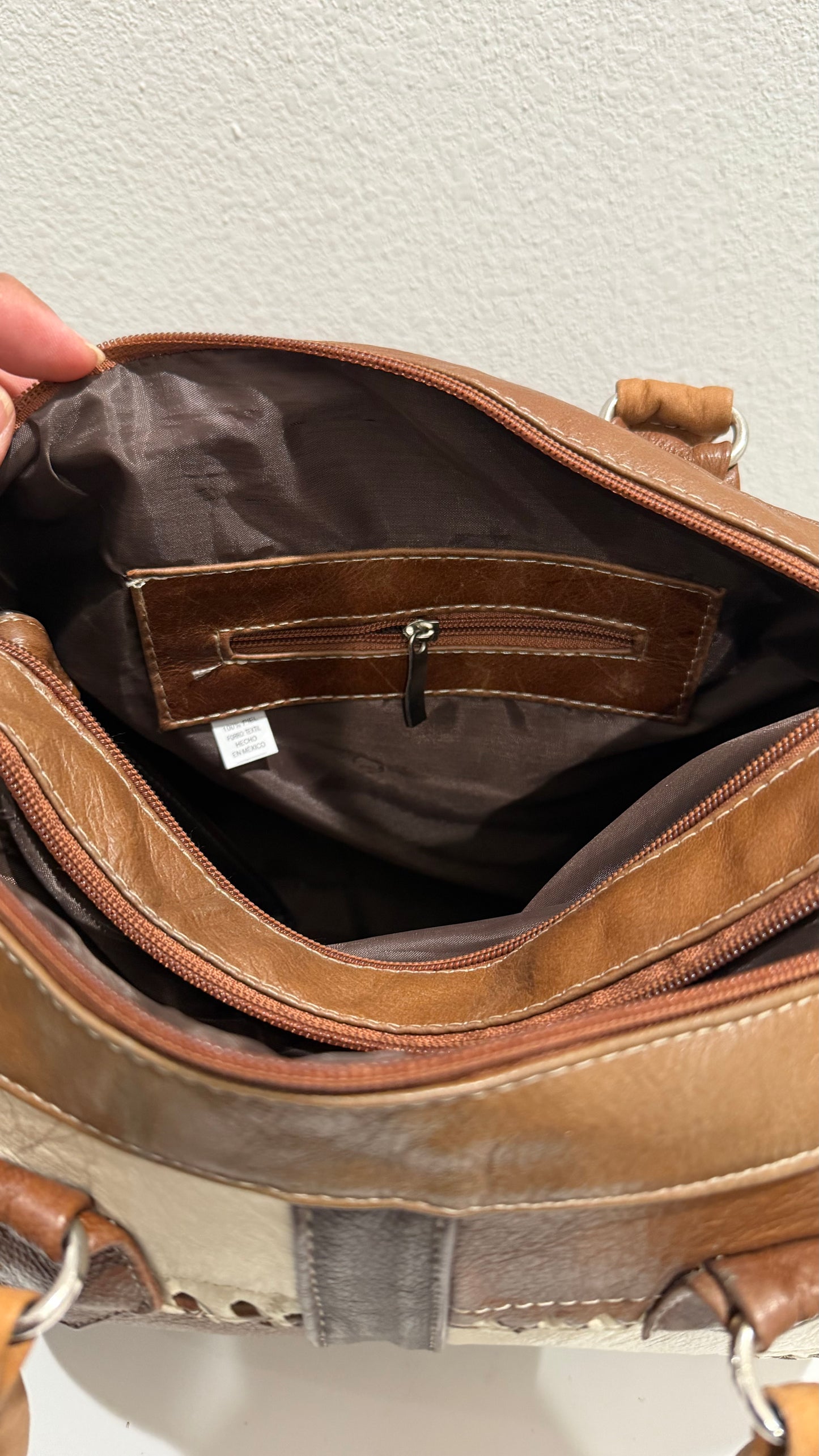 Women’s Leather Barrel Purse