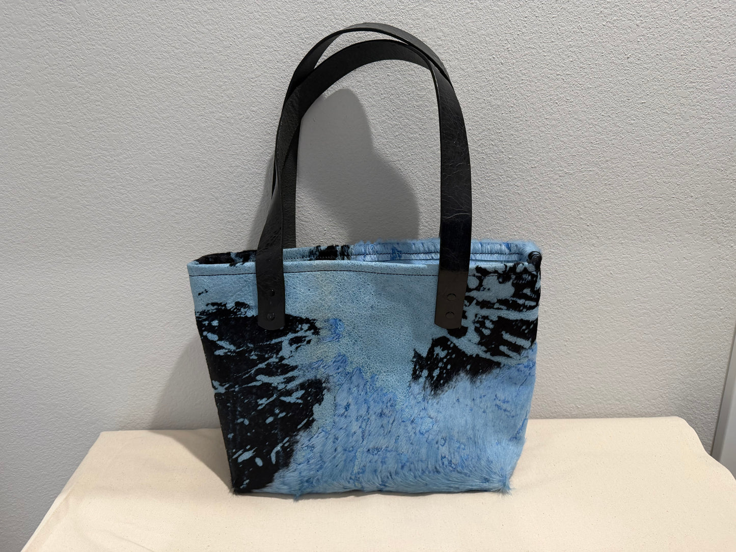 Icee Blue and Black Medium Leather Tote 2