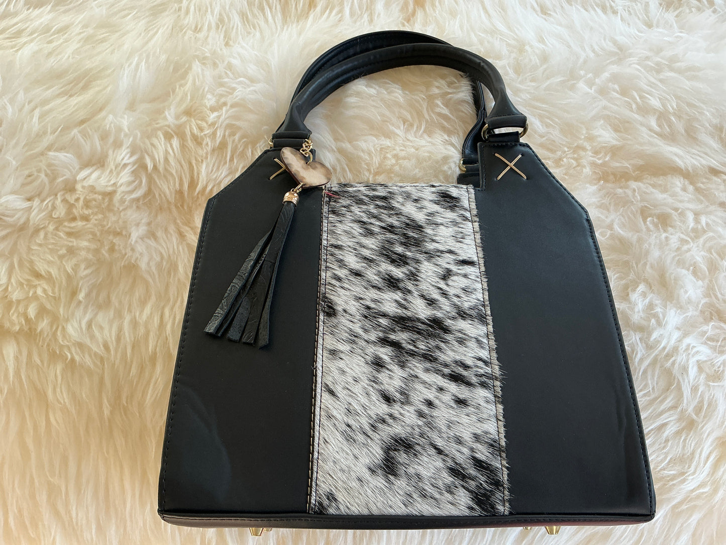 BLACK LEATHER HIDE PURSE