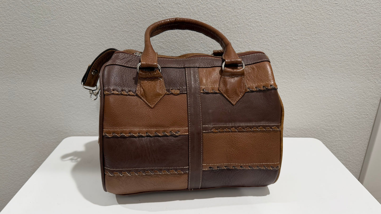 Women’s Leather Barrel Purse