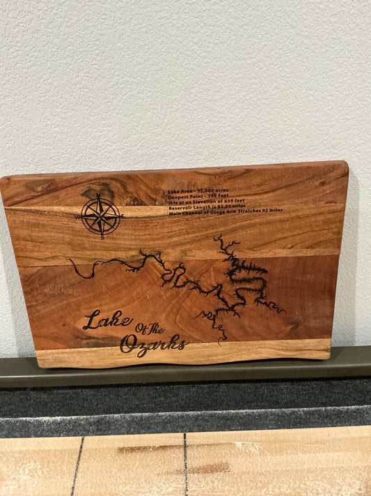 LAKE OF THE OZARKD LIVE EDGE