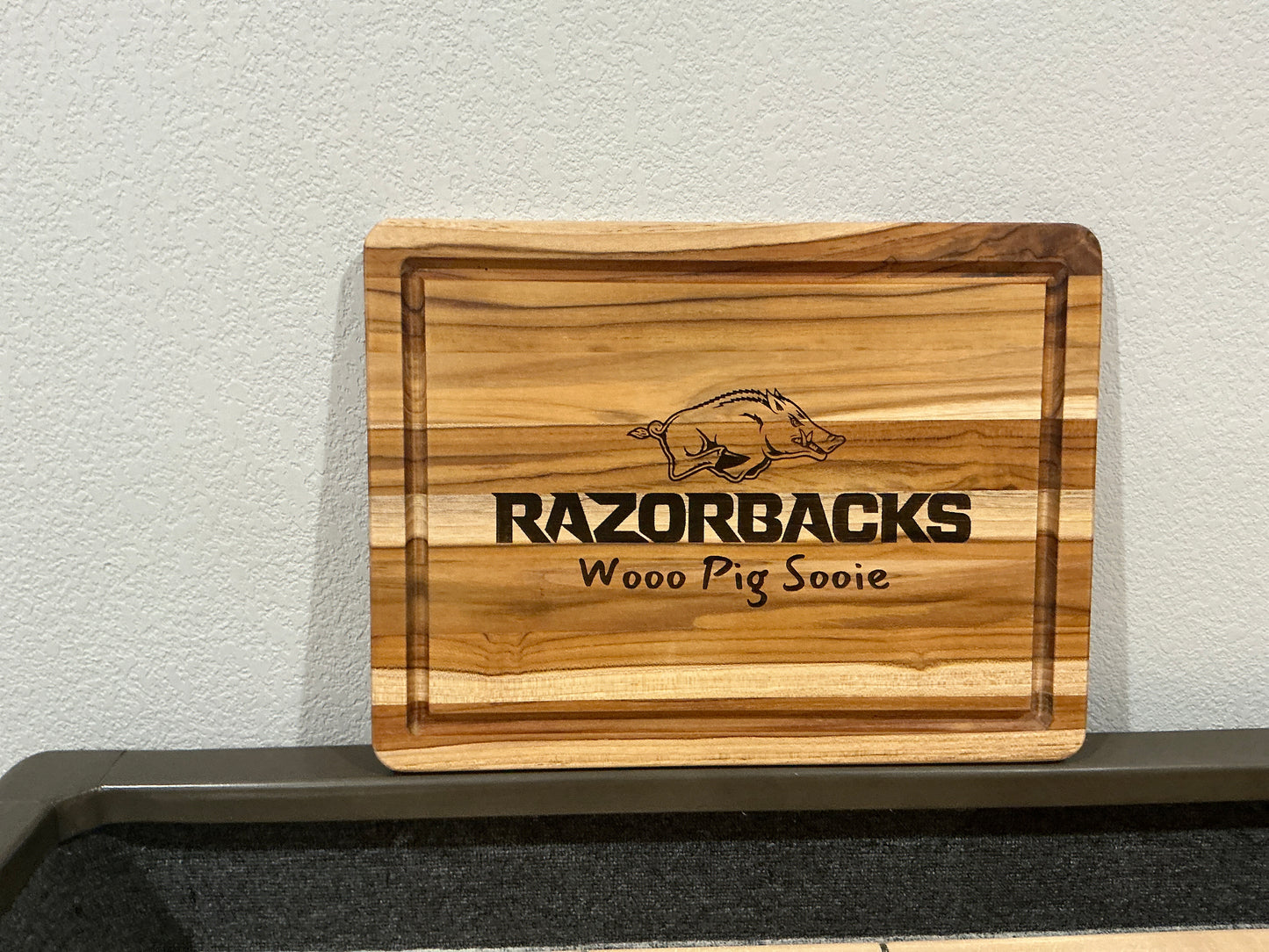 Razorback Woo Board