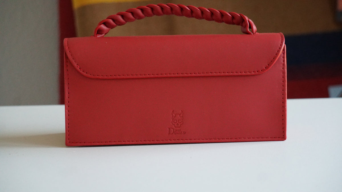 The Luna - Red