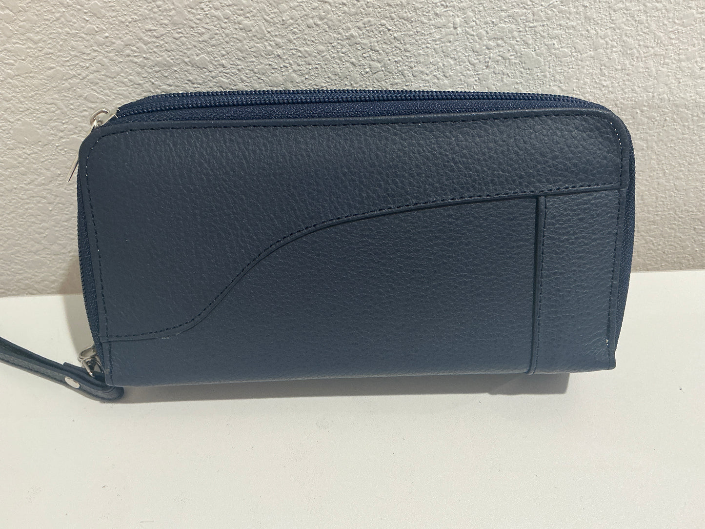 Women’s Leather Wallets Large Triple Zip
